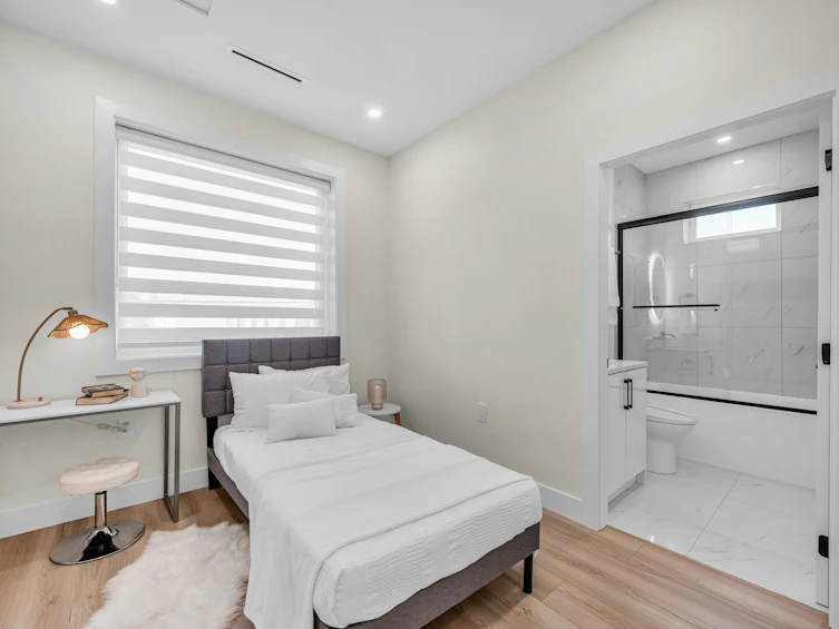 2-2703 E 3rd Avenue, Vancouver, BC, V5M 1H3 - 10