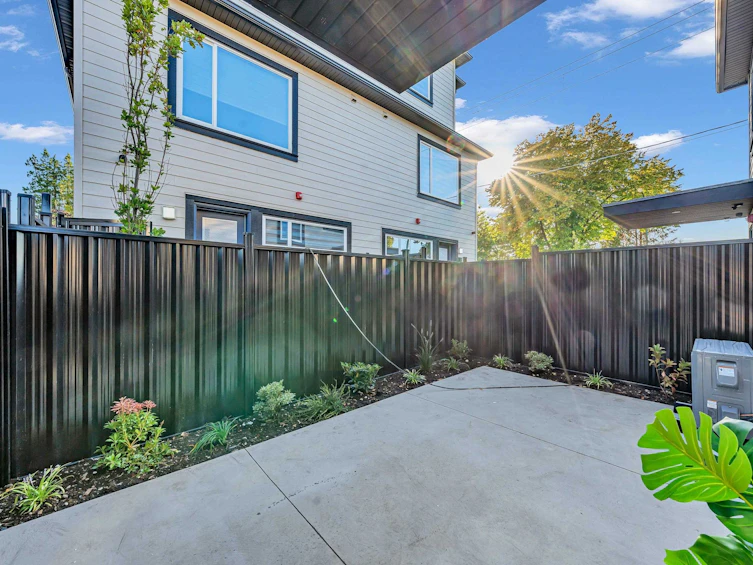 2-2703 E 3rd Avenue, Vancouver, BC, V5M 1H3 - 18
