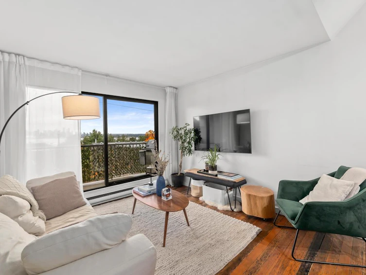 311-251 W 4th Street, North Vancouver, BC, V7M 1H8 - 3