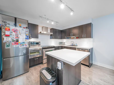 501-500 Royal Avenue - 5