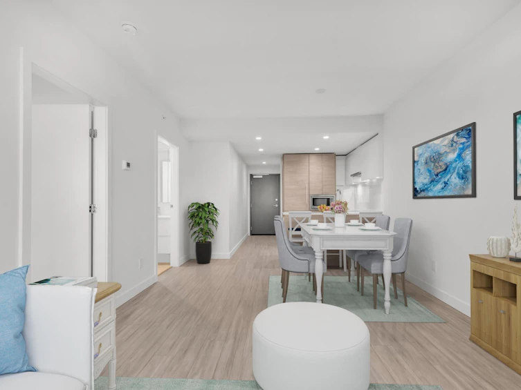 2702-13615 Fraser Highway, Surrey, BC, V3T 0P7 - 5