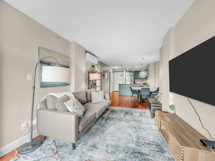 412-3811 Hastings Street, Burnaby, BC, V5C 6V2 - 9