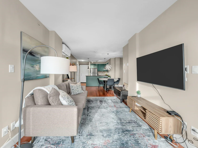 412-3811 Hastings Street, Burnaby, BC, V5C 6V2 - 10
