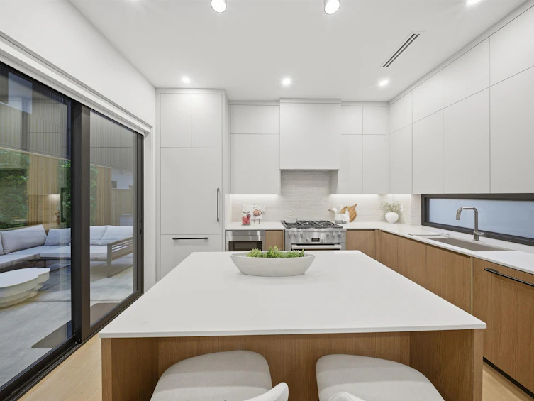 1-2635 W 12th Avenue, Vancouver, BC, V6K 2P4 - 12
