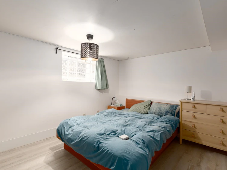 928 E 17th Avenue, Vancouver, BC, V5V 1C2 - 15