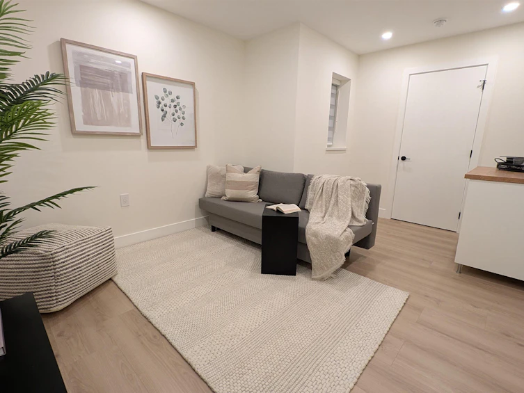 7-339 Keary Street, New Westminster, BC, V3L 3L2 - 26