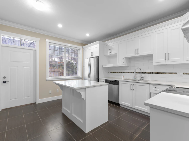 80-15399 Guildford Drive, Surrey, BC, V3R 7C6 - 8
