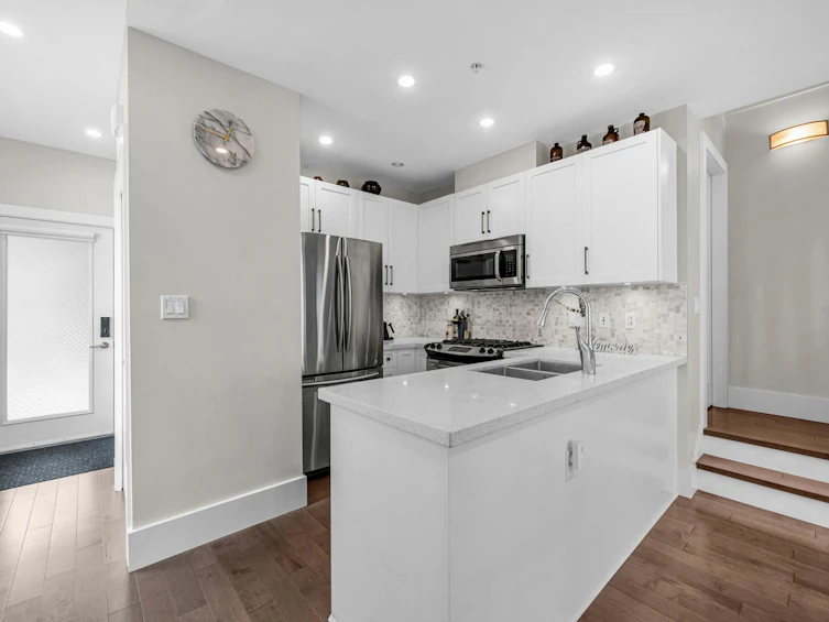 333 E 7th Avenue, Vancouver, BC, V5T 1M9 - 7