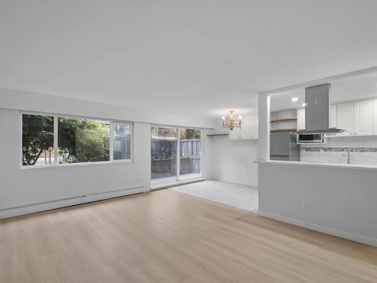 609-555 W 28th Street, North Vancouver, BC, V7N 2J7 - 2