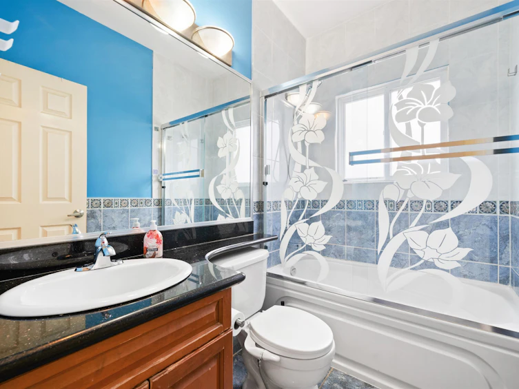 3806 Pine Street, Burnaby, BC, V5G 1Z2 - 16