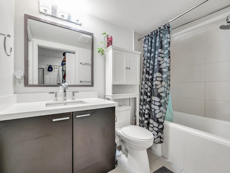 216-2888 E 2nd Avenue, Vancouver, BC, V5M 0B9 - 11