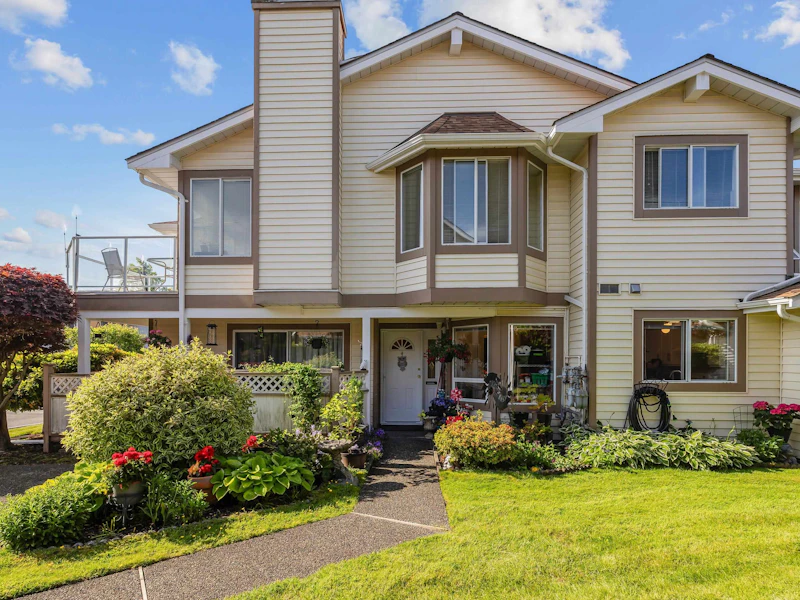 39 - 9271 122nd Street, Surrey BC V3V 7R4