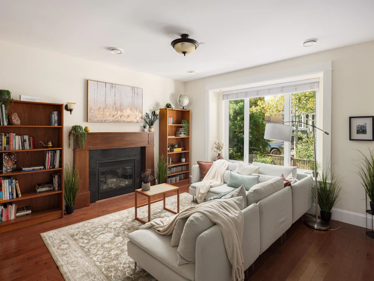 4804 Elgin Street, Vancouver, BC, V5V 4S2 - 5