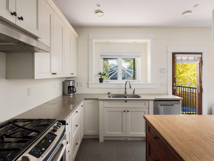4804 Elgin Street, Vancouver, BC, V5V 4S2 - 13