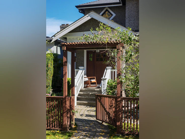 4804 Elgin Street, Vancouver, BC, V5V 4S2 - 3