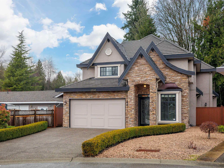 11248 156a Street, Surrey, BC, V4N 0Y1