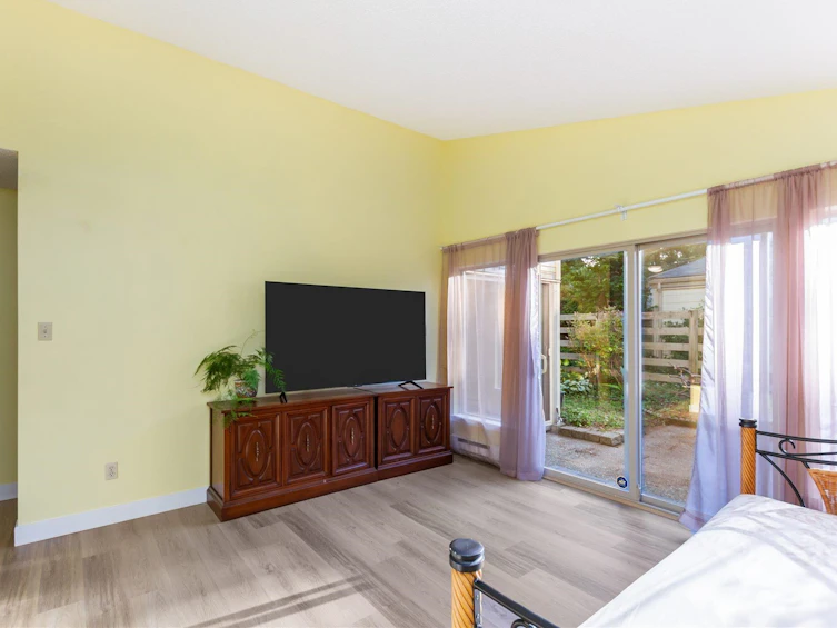7361 Liard Place, Vancouver, BC, V5S 4A3 - 6