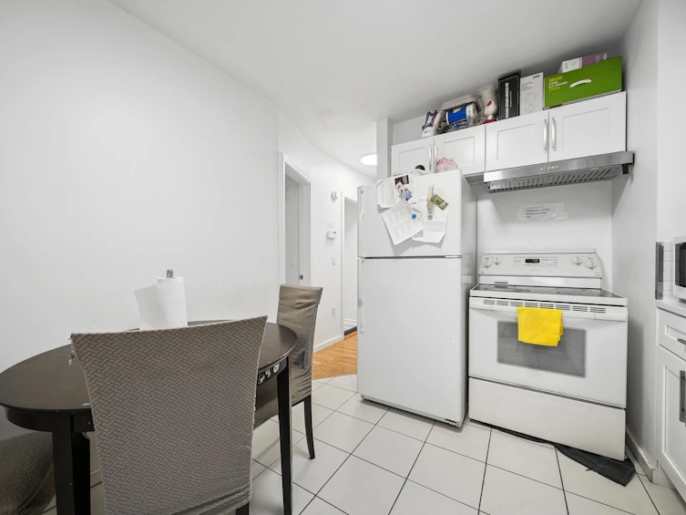 2316 Nanaimo Street, Vancouver, BC, V5N 5E3 - 7