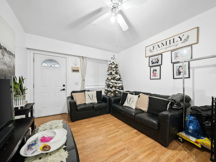 2316 Nanaimo Street, Vancouver, BC, V5N 5E3 - 4