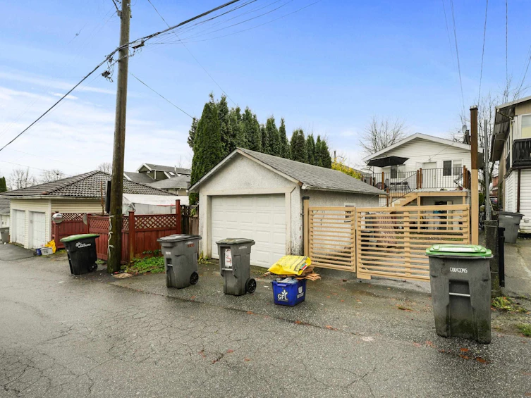 2316 Nanaimo Street, Vancouver, BC, V5N 5E3 - 27