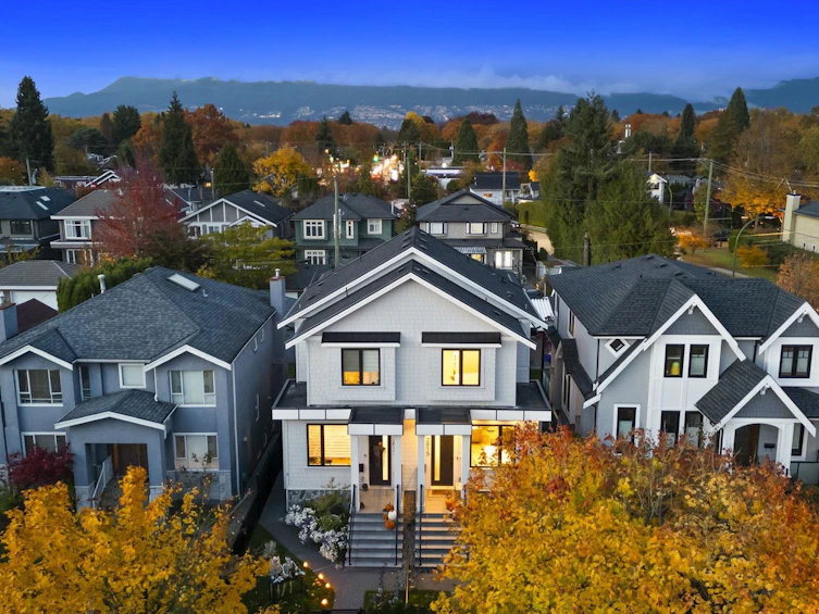 2815 W 19th Avenue, Vancouver, BC, V6L 1E4 - 31