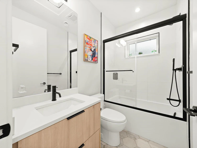 2815 W 19th Avenue, Vancouver, BC, V6L 1E4 - 17
