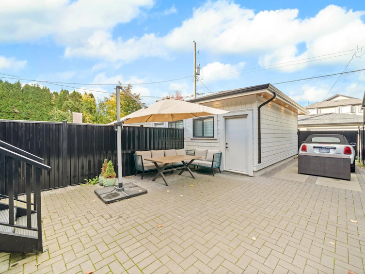 2815 W 19th Avenue, Vancouver, BC, V6L 1E4 - 28