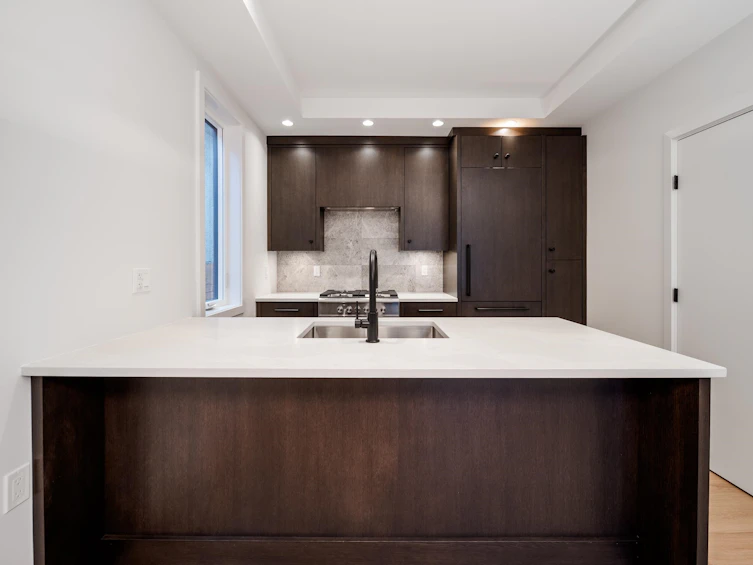1138 E 26th Avenue, Vancouver, BC, V5V 2J7 - 13