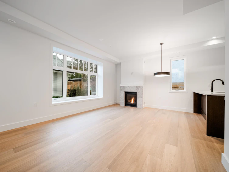 1138 E 26th Avenue, Vancouver, BC, V5V 2J7 - 9