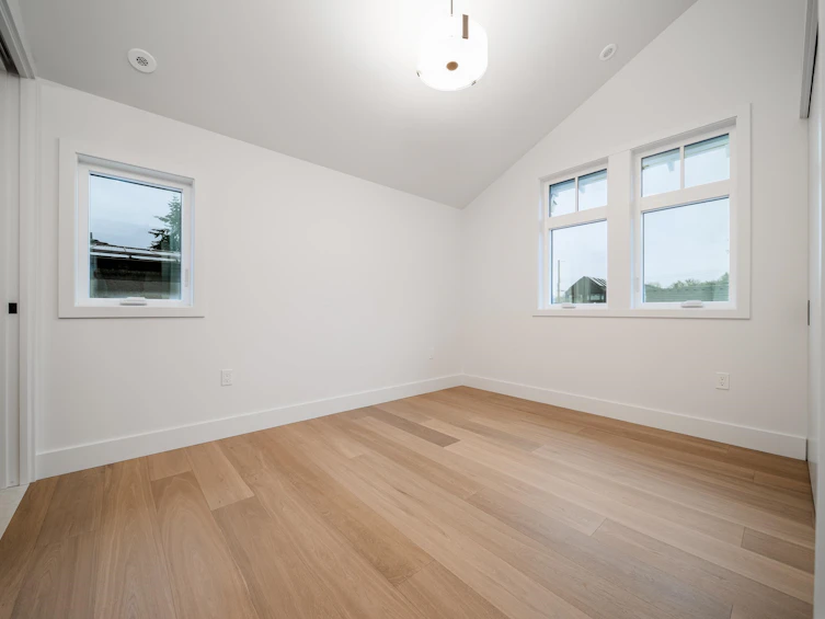1138 E 26th Avenue, Vancouver, BC, V5V 2J7 - 23