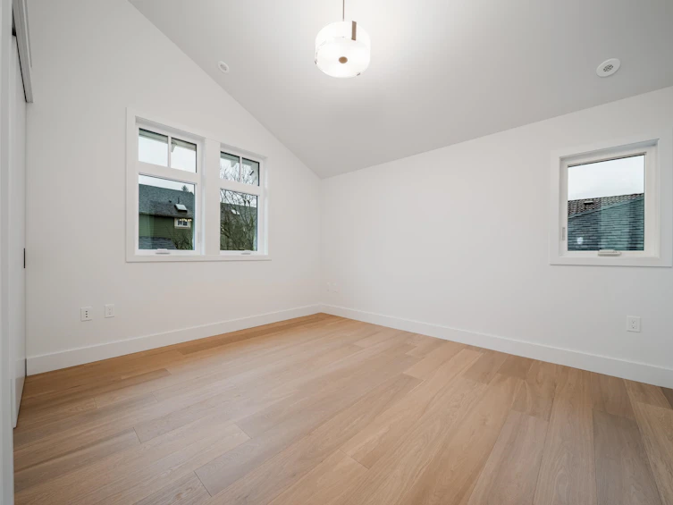 1138 E 26th Avenue, Vancouver, BC, V5V 2J7 - 27