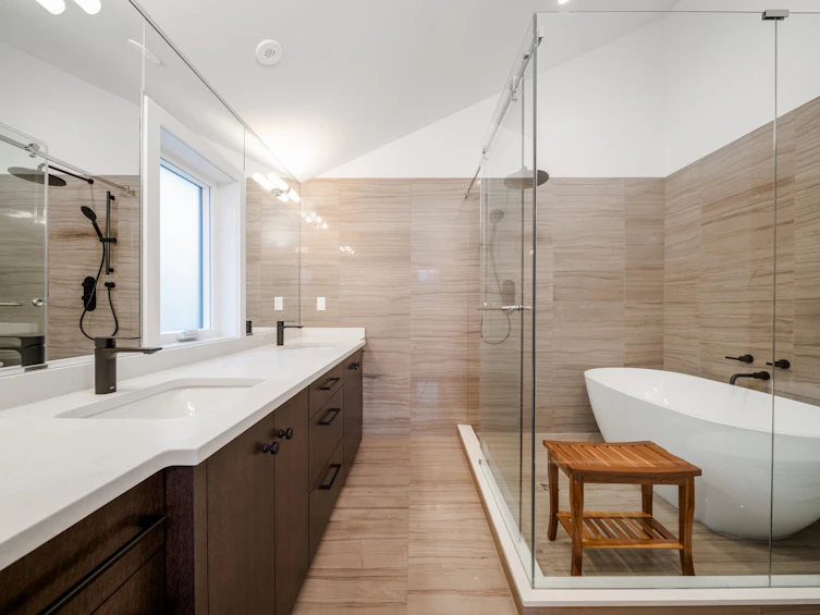 1138 E 26th Avenue, Vancouver, BC, V5V 2J7 - 31