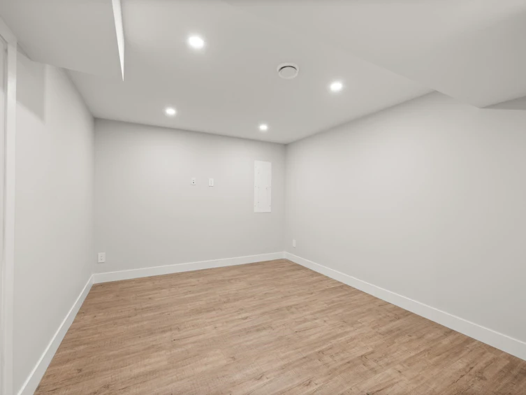 7652 206 Street, Langley, BC, V2Y 3P6 - 38