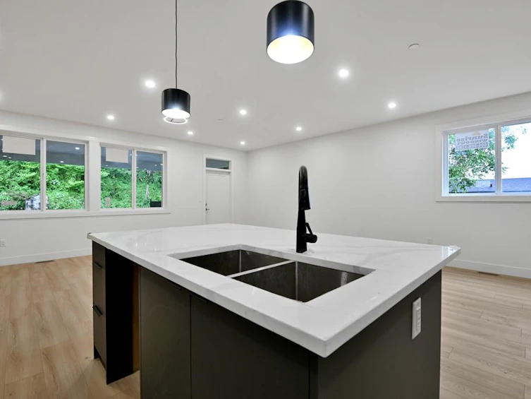 32905 3 Avenue, Mission, BC, V2V 1N2 - 21