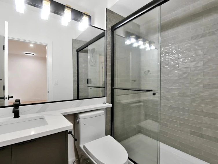 32905 3 Avenue, Mission, BC, V2V 1N2 - 25