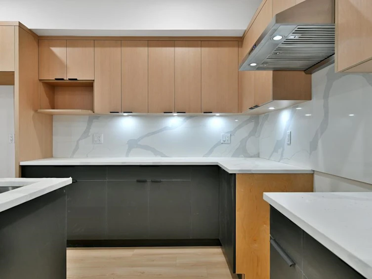 32905 3 Avenue, Mission, BC, V2V 1N2 - 40