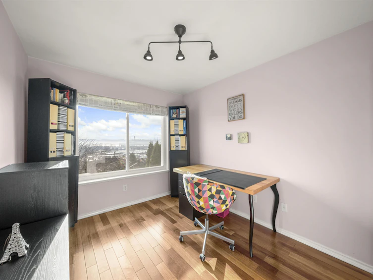 2258 Sorrento Drive, Coquitlam, BC, V3K 6P4 - 18