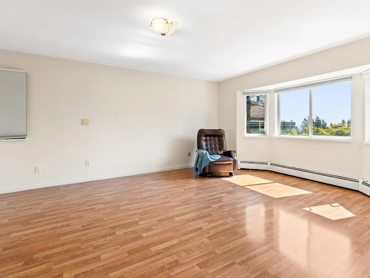 5843 Carson Street, Burnaby, BC, V5J 2Z7 - 21
