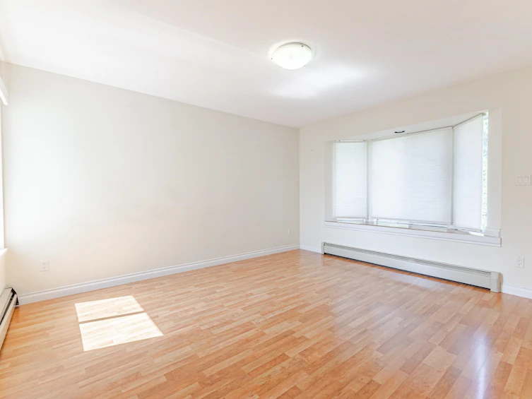 5843 Carson Street, Burnaby, BC, V5J 2Z7 - 24