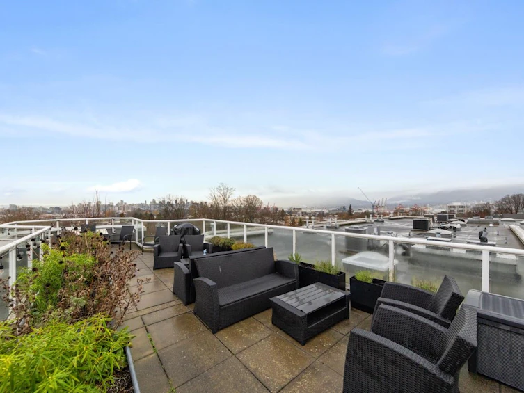 317-1707 Charles Street, Vancouver, BC, V5L 2T6 - 23