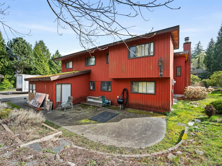 13201 23a Avenue, Surrey, BC, V4A 9W5 - 13