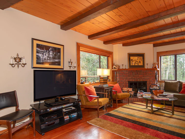 13075 Porlier Pass Road, Galiano Island, BC, V0N 1P0 - 7