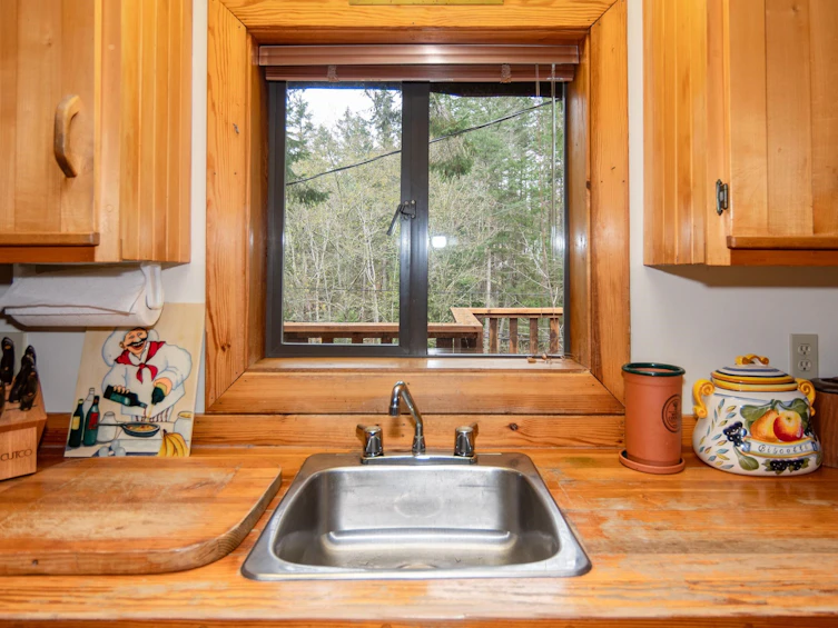 13075 Porlier Pass Road, Galiano Island, BC, V0N 1P0 - 17