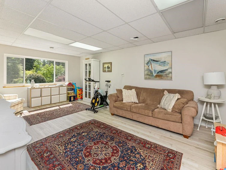 1200 Paggio Road, Roberts Creek, BC, V0N 2W2 - 28