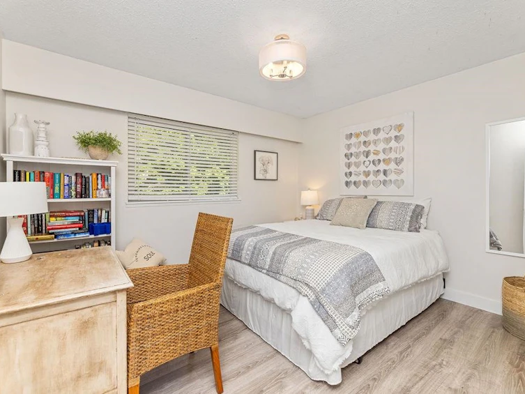 1200 Paggio Road, Roberts Creek, BC, V0N 2W2 - 25