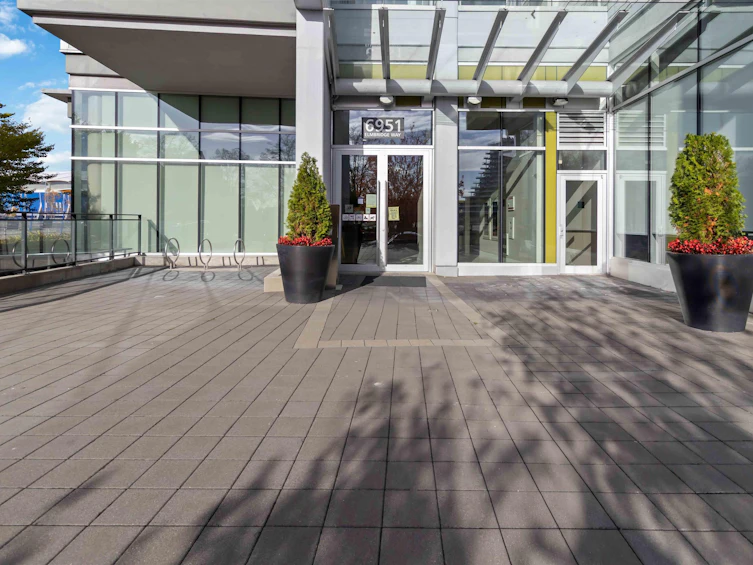 1206-6951 Elmbridge Way, Richmond, BC, V7C 0A4 - 2