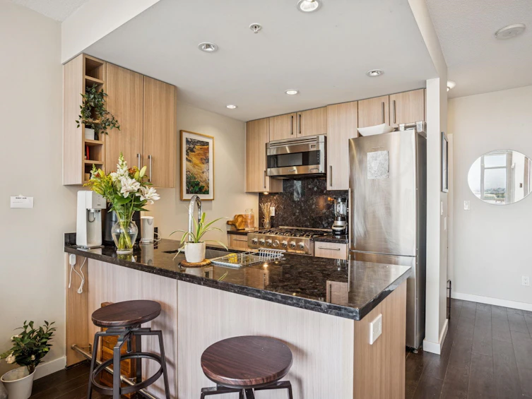 605-1708 Columbia Street, Vancouver, BC, V5Y 0H7 - 13