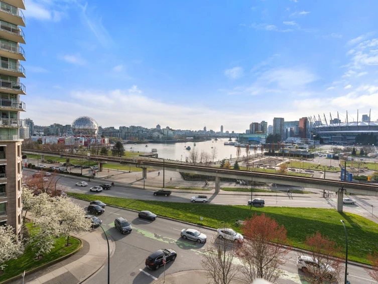 704-125 Milross Avenue, Vancouver, BC, V6A 0A1
