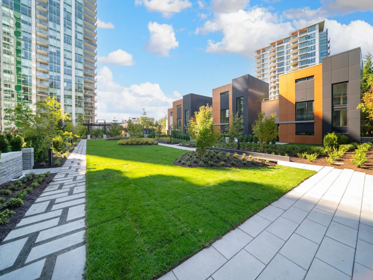 1902-5608 Berton Avenue, Vancouver, BC, V6S 0M6 - 4