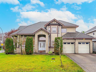 6368 189a Street - 2